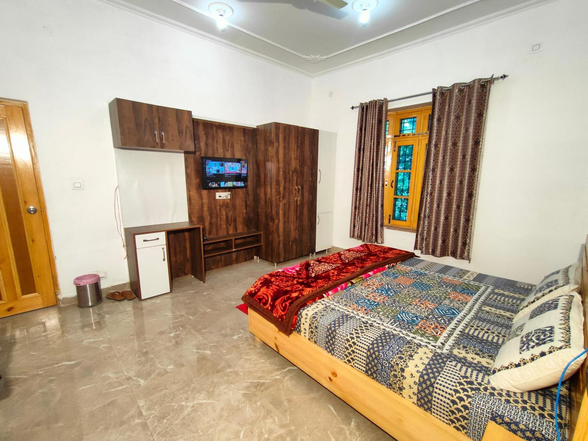 Travelodge Homestay บีร์ ภายนอก รูปภาพ